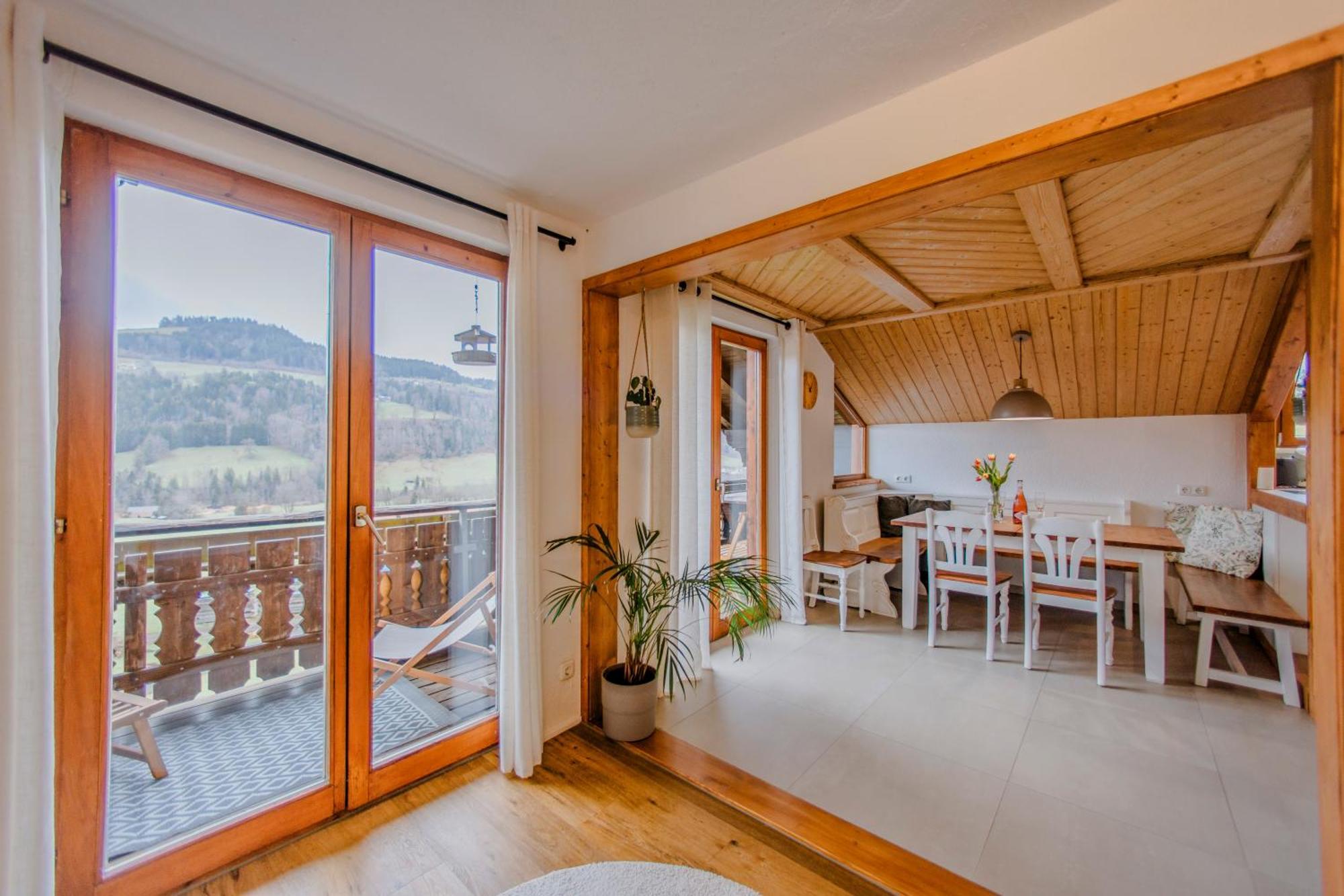 Apartment Am Berg *