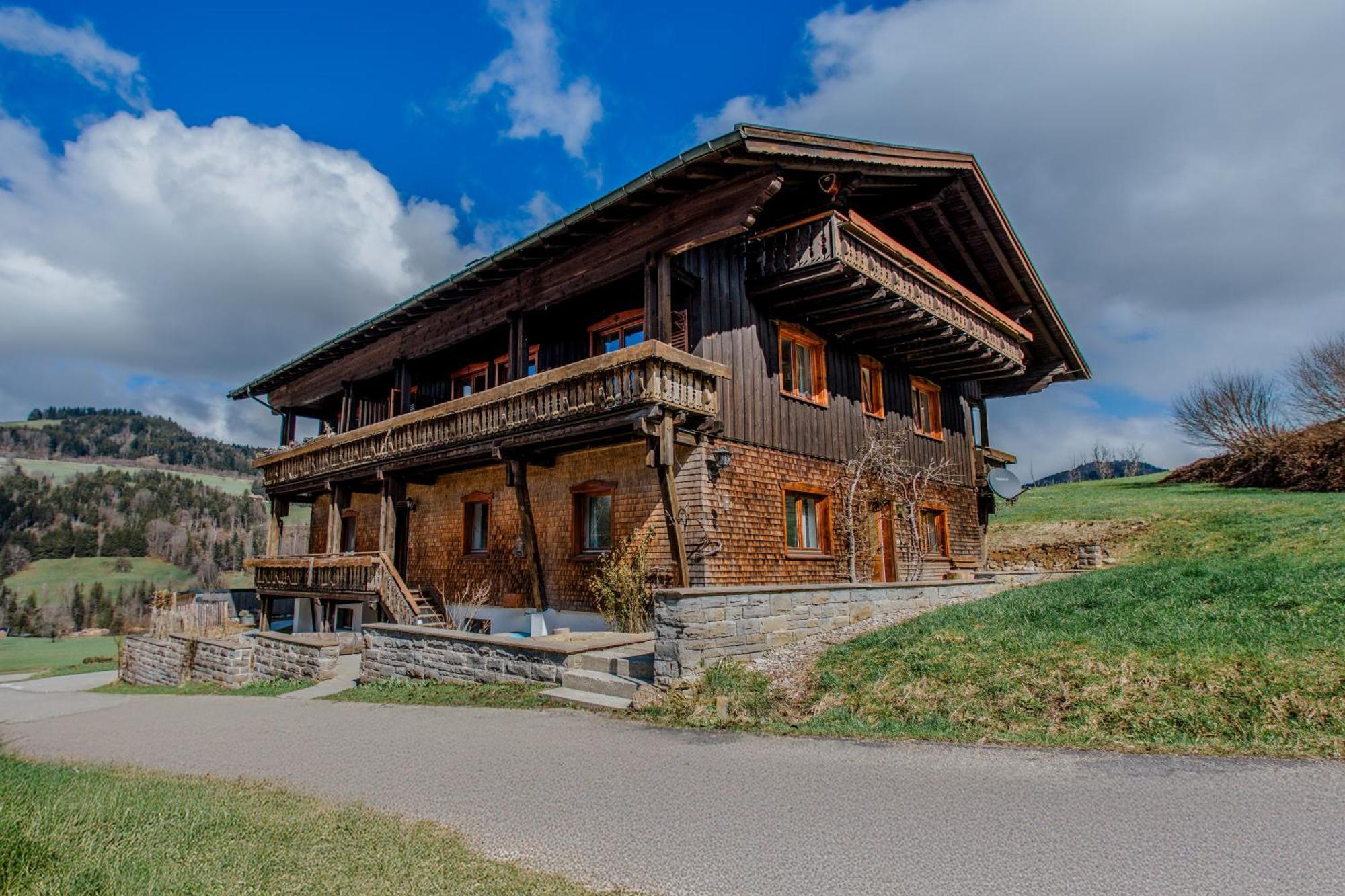 Apartment Am Berg *